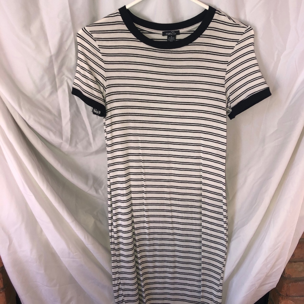 striped fitted t shirt dress
